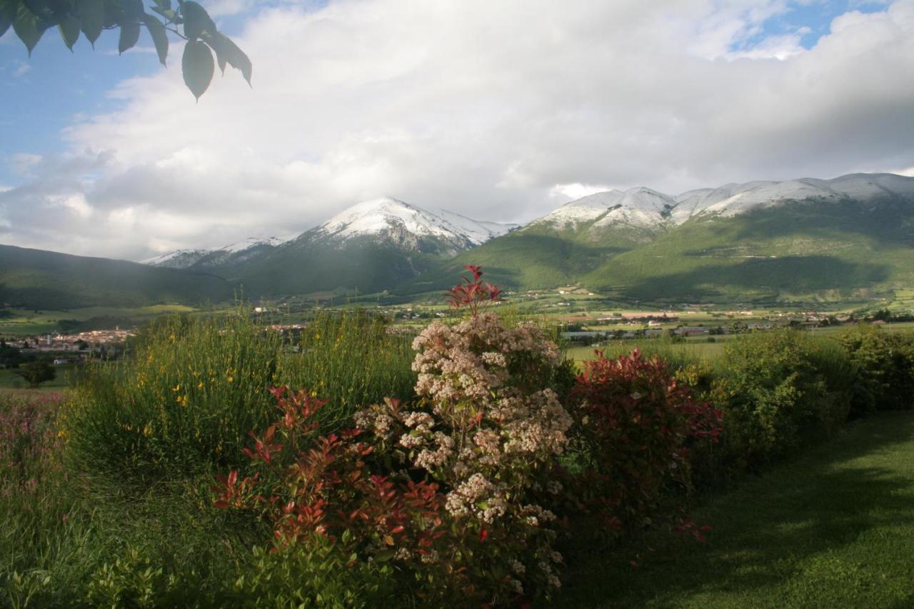 Agriturismo La Cascina Di Opaco Норча Экстерьер фото